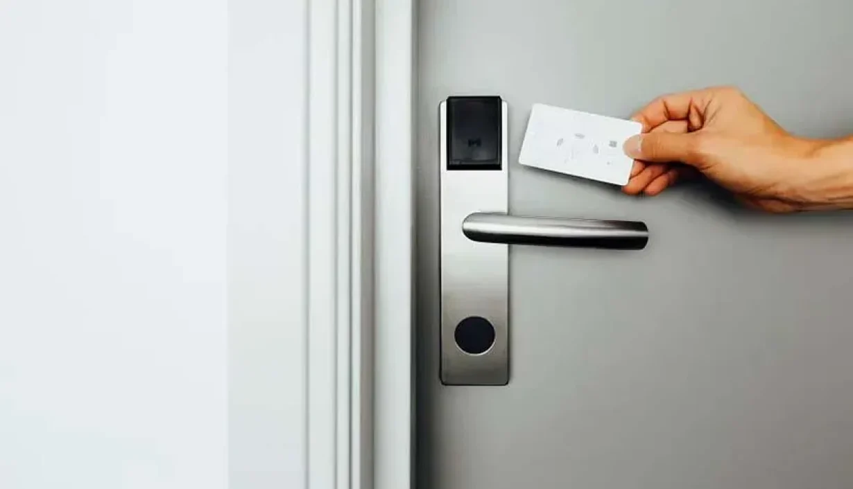Application of RFID key cards in hotel 9 Things to Know Before Integrating RFID Key Cards in Your Hotel