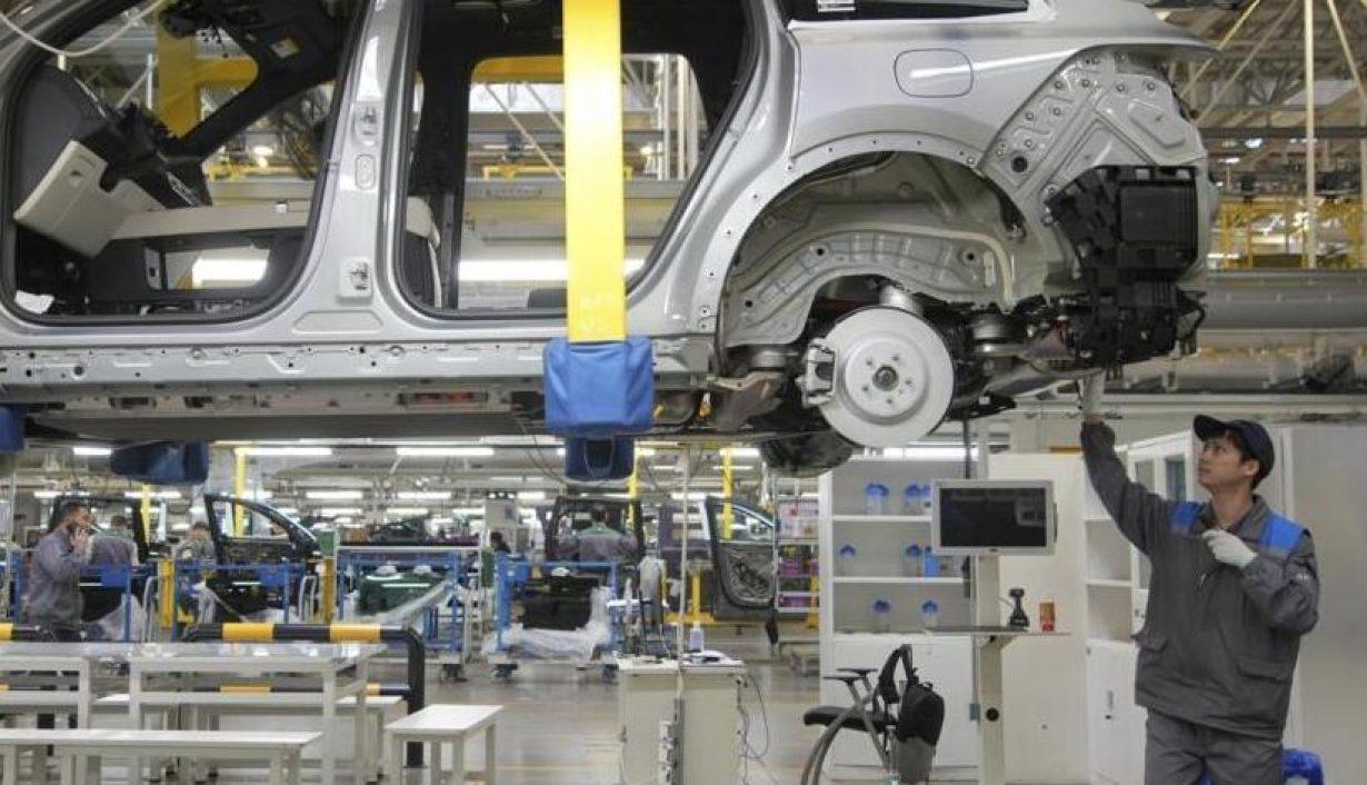 automotive manufacturing Heat-Resistant RFID On-Metal Tag in automotive manufacturing