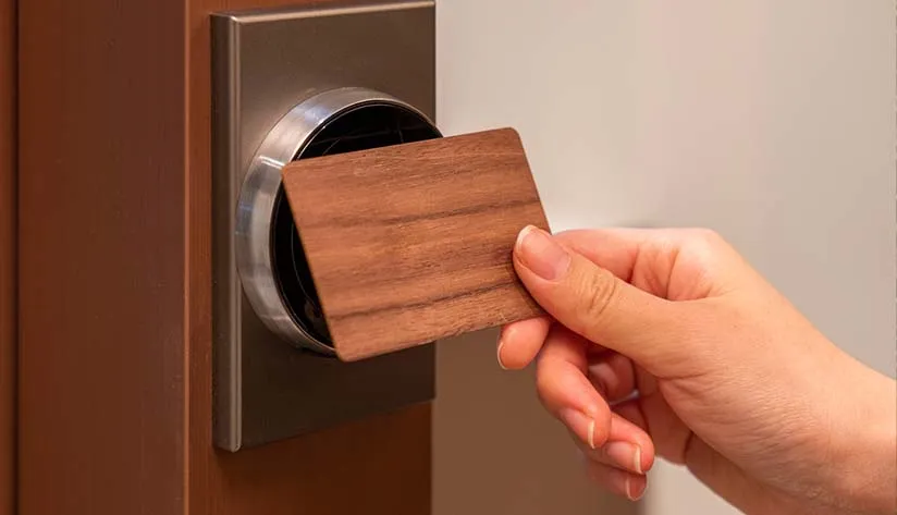 eco-friendly-wooden-cards-gaining-popularity-in-hotels Eco-Friendly Wooden Cards Gaining Popularity in Hotels