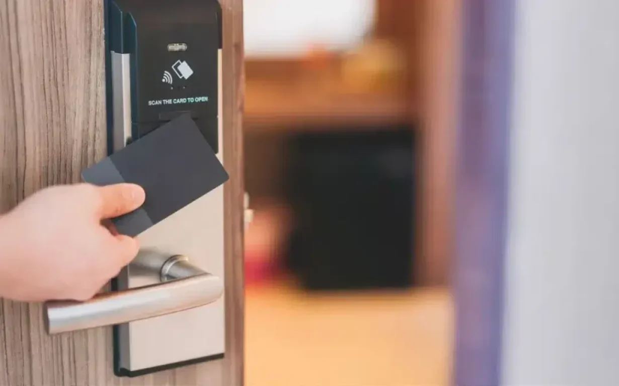 RFID key card Modern Hospitality: How To Improve The Service Experience With RFID Key Card