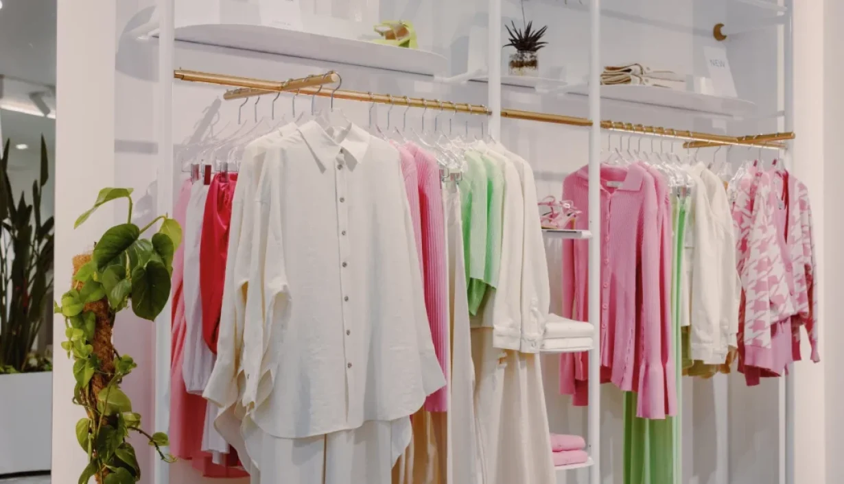 How does NFC garment badge work in apparel retail How Does NFC Garment Badge Work?