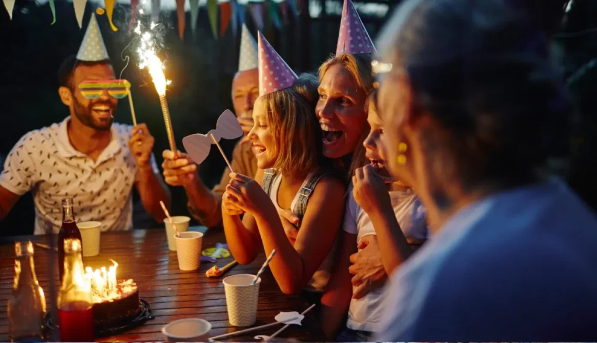 How NFC LED Wristbands Enhance Birthday Party at Home?