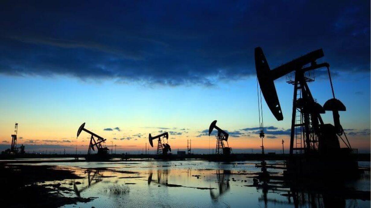 How RFID is Transforming the Oil and Gas Industry How RFID is Transforming the Oil & Gas Industry: A Complete Guide