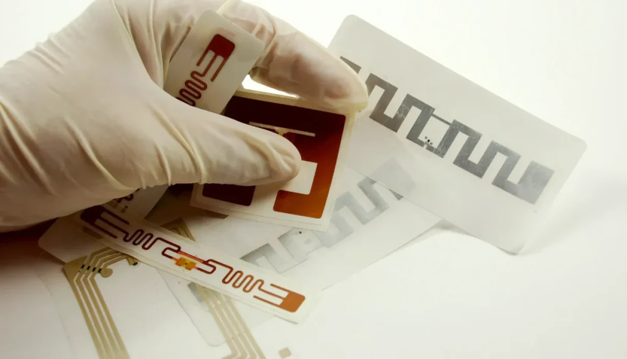 How to choose RFID antenna How to Choose a Suitable RFID Antenna: 5 Important Factors to Consider