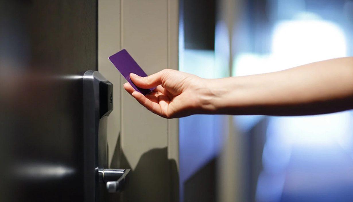 NFC digital card NFC Digital Card: An Innovative Tool For The Hotel Industry