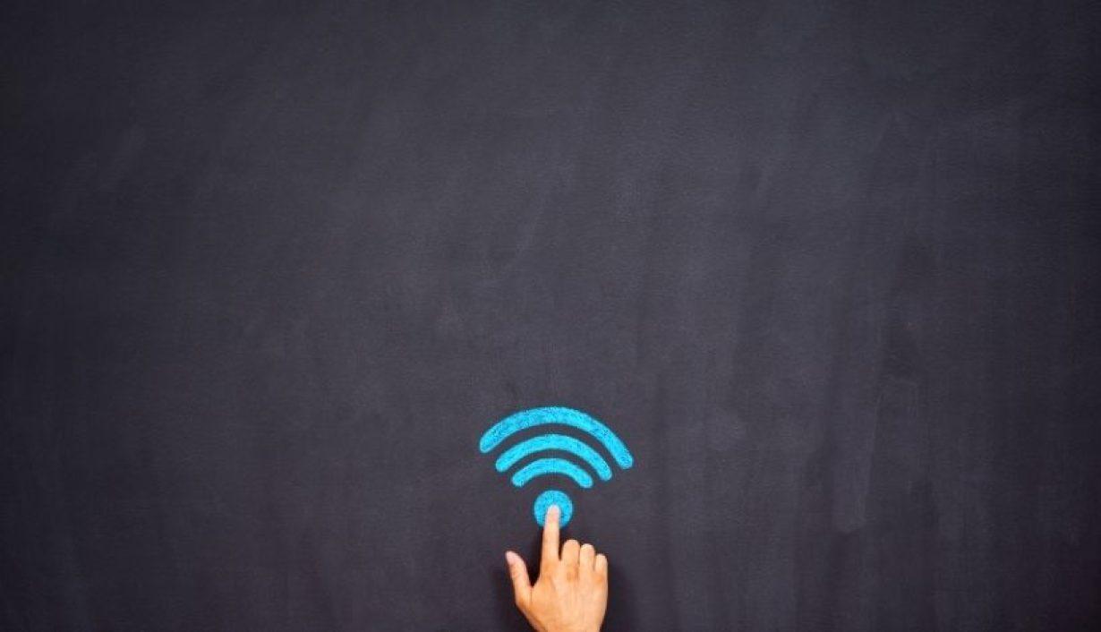 NFC, 5G, And Wi-Fi 6 Molding The Future Of Wireless Railways NFC, 5G, And Wi-Fi 6 Molding The Future Of Wireless Railways