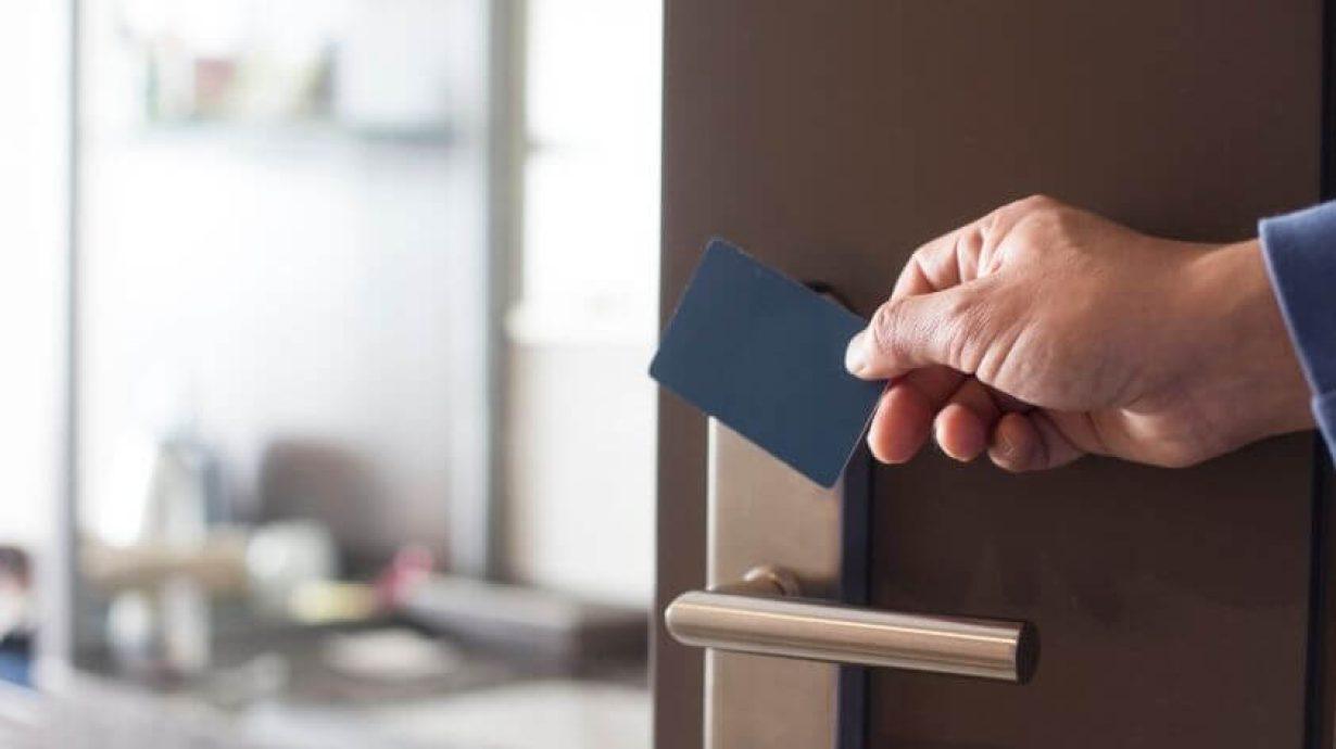 Optimizing Hospitality Operations with NXP MIFARE DESFire EV3 Optimizing Hospitality Operations with NXP MIFARE® DESFire® EV3: Access, Payments, and Guest Services