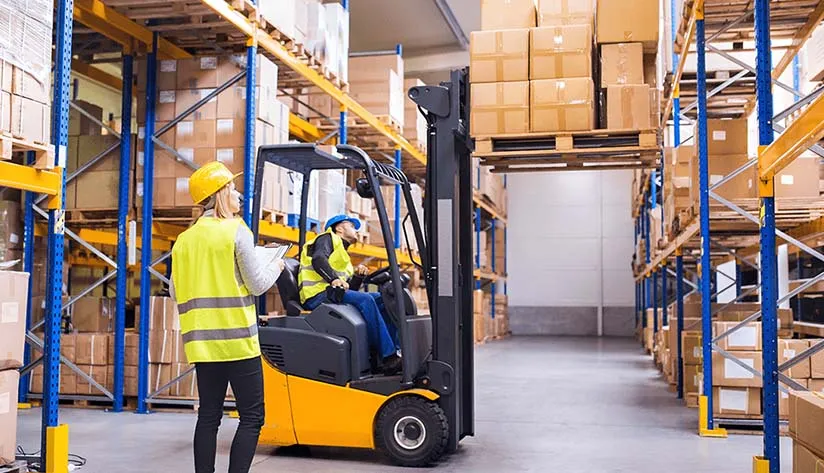 rfid-tags-and-readers-in-logistics-and-warehousing-industry RFID tags and readers in Logistics and warehousing industry