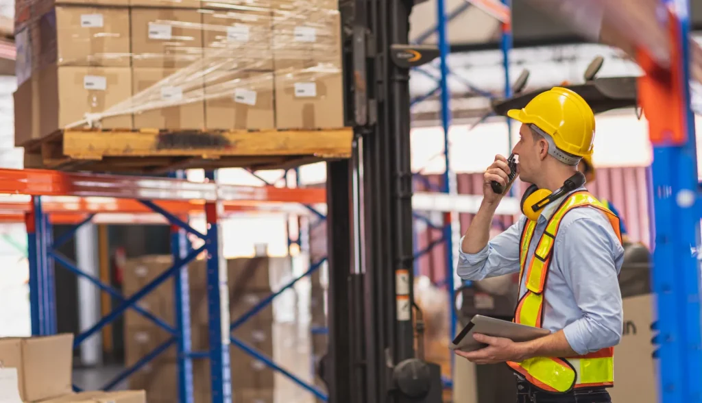 uhf-rfid-tags-in-inventory-management-1024x588-2 UHF RFID tags in inventory management