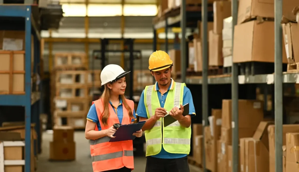 Enhance Your Warehouse Efficiency: RFID in Logistics