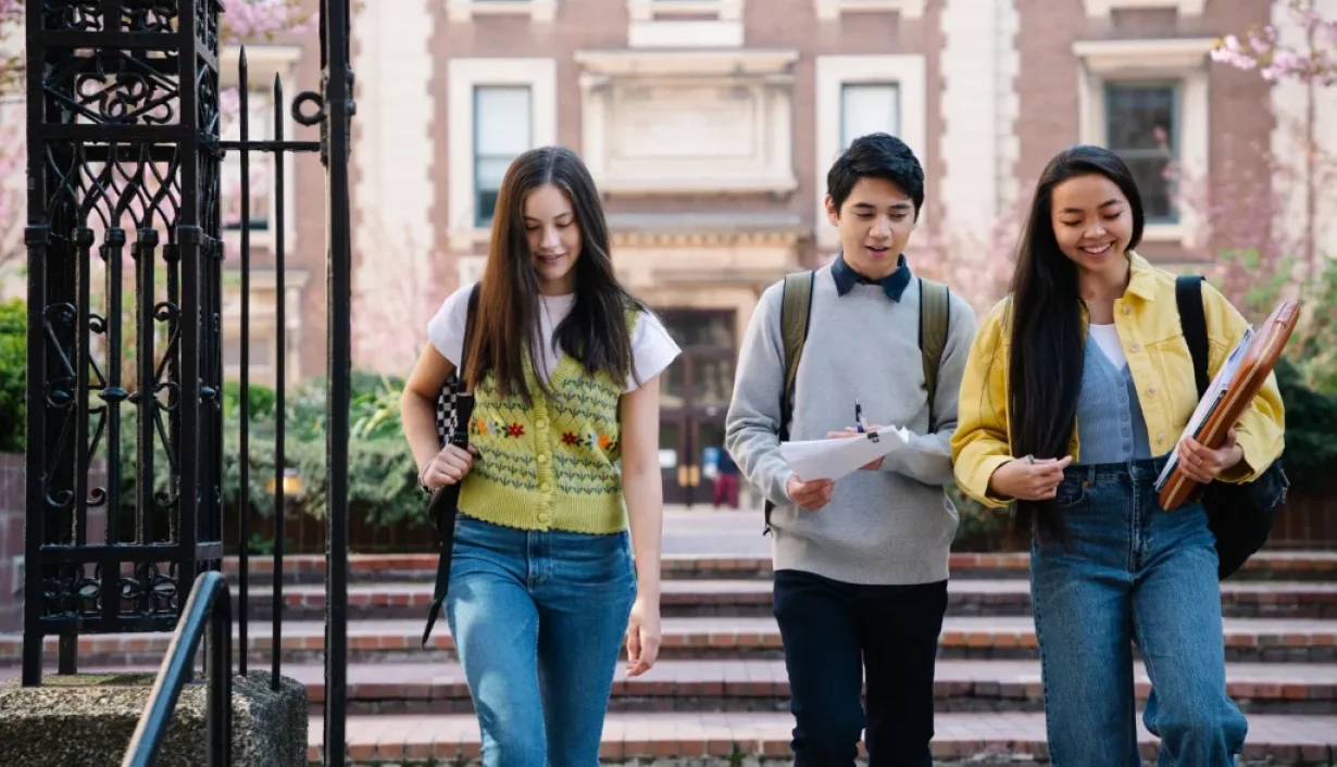 Improving Access Control in Schools with RFID Wristbands A Smarter Solution Improving Access Control in Schools with RFID Wristbands