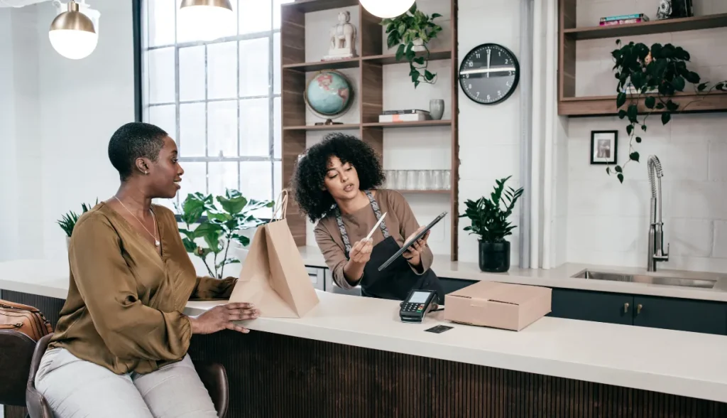 what-is-retail-customer-engagement-1024x588-1 Interactive retail customer engagement through personalized in-store and digital experiences